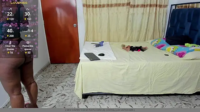 LupeAdams online show from 12-07-24, 04:42