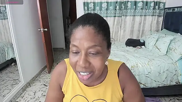 LupeAdams online show from 10-28-25, 02:48