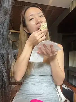 xiaozz-001 online show from 07-28-26, 04:08
