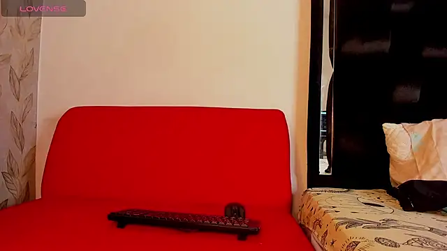 Cyka Semenobicht online show from 07-18-26, 10:35