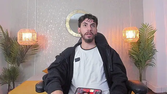 leviwolff online show from 07-21-26, 04:04