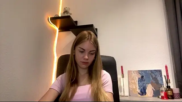 SunnyStrike online show from 07-14-26, 08:08