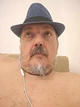 Theitalianpapi online show from 07-16-26, 07:42