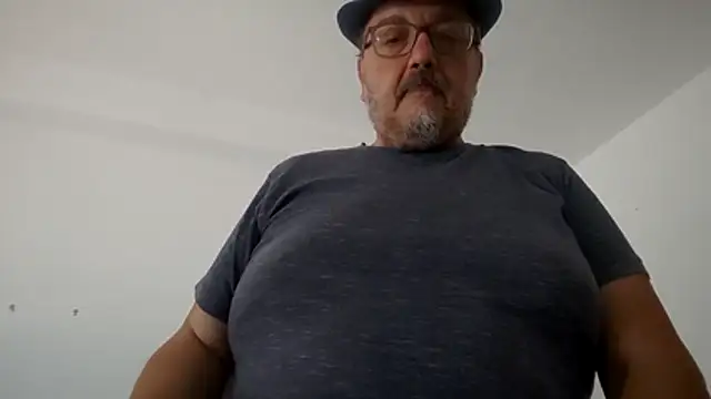Theitalianpapi online show from 07-19-26, 08:18