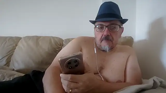 Theitalianpapi online show from 07-25-26, 08:01