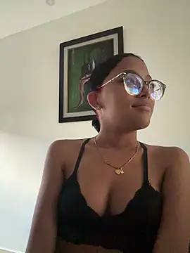 Kimy lux online show from 07-29-26, 04:49