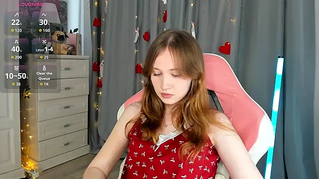 CozyKisses online show from 07-25-26, 10:02