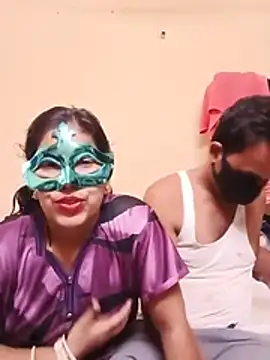 Indiansexycouple1 online show from 07-26-26, 05:26