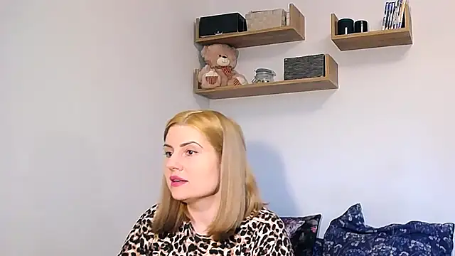 alisenties online show from 03-02-26, 03:30