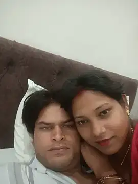 Snapshot of Indian_Coupless chatting on 07-23-26, 02:31 Indian Coupless online show from 07-23-26, 02:31