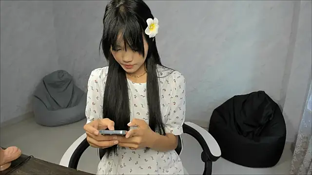 Snapshot of KarliMon chatting on 07-24-26, 09:29 KarliMon online show from 07-24-26, 09:29