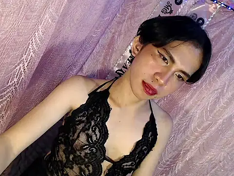 Snapshot of UrasianFemboy chatting on 07-29-26, 12:03 UrasianFemboy online show from 07-29-26, 12:03