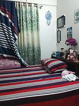 Snapshot of Odhora-20 chatting on 07-28-26, 02:13 Odhora-20 online show from 07-28-26, 02:13