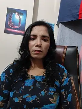 Laila-202 online show from 07-22-26, 01:36