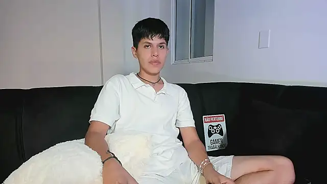 Andrew Conner online show from 07-20-26, 01:31