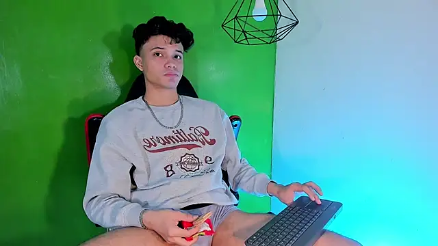 alexgod- online show from 07-21-26, 01:02