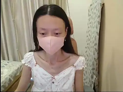 Snapshot of Lil-Cherry chatting on 07-21-26, 05:32 Lil-Cherry online show from 07-21-26, 05:32