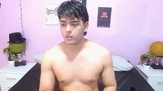 zayne lyon online show from 07-21-26, 03:25