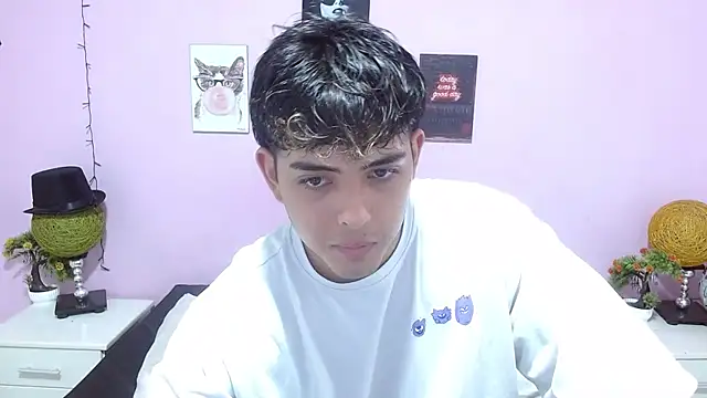 zayne lyon online show from 07-25-26, 11:41