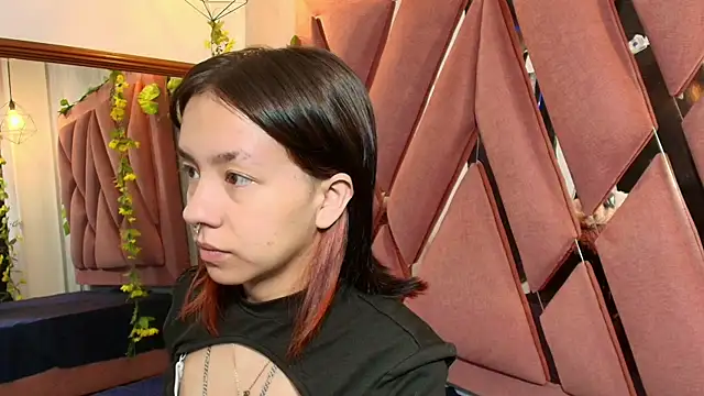 Snapshot of Cuore_kazx chatting on 07-23-26, 11:52 Cuore kazx online show from 07-23-26, 11:52