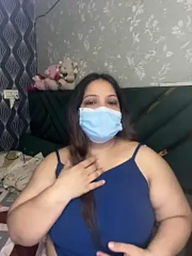 BarbieJasmine online show from 07-18-26, 07:01