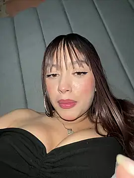 Dayanna Villalobos online show from 07-28-26, 09:25