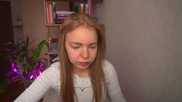 Emilyemmi online show from 07-23-26, 07:17