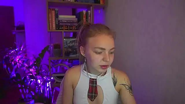 Emilyemmi online show from 07-23-26, 09:02