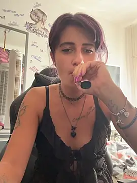 Amaii official online show from 07-27-26, 01:18