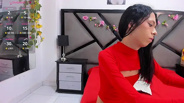 Isadora hot69 online show from 07-24-26, 11:30