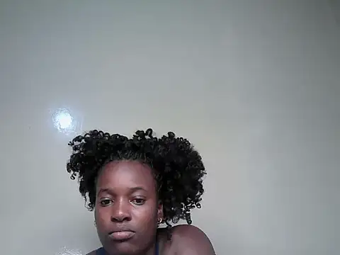 Lunakisses online show from 07-19-26, 09:35