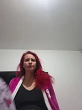 cintia lov online show from 07-22-26, 04:15