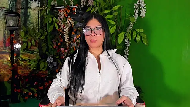 Snapshot of Camila_Fox69 chatting on 07-29-26, 11:52 Camila Fox69 online show from 07-29-26, 11:52