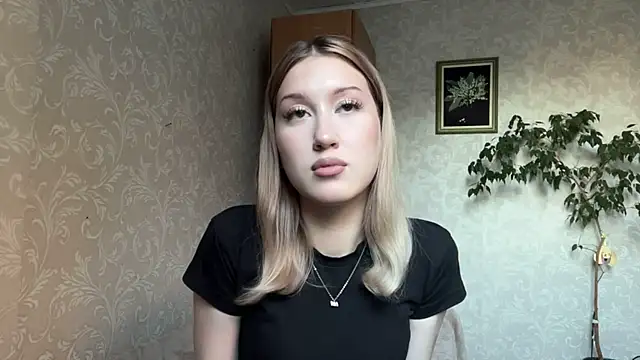ArianneQuilantang online show from 07-20-26, 03:36
