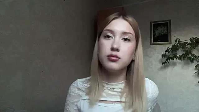 ArianneQuilantang online show from 07-28-26, 04:39