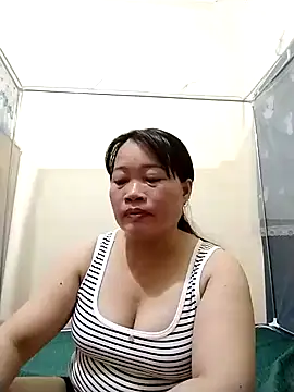 Snapshot of Sya-big chatting on 07-26-26, 02:13 Sya-big online show from 07-26-26, 02:13