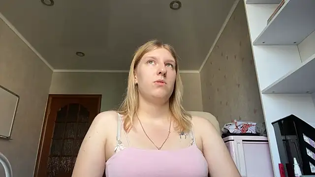 RollingSweet online show from 07-27-26, 06:42
