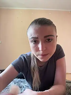 Snapshot of Jeni-angel chatting on 07-22-26, 09:12 Jeni-angel online show from 07-22-26, 09:12
