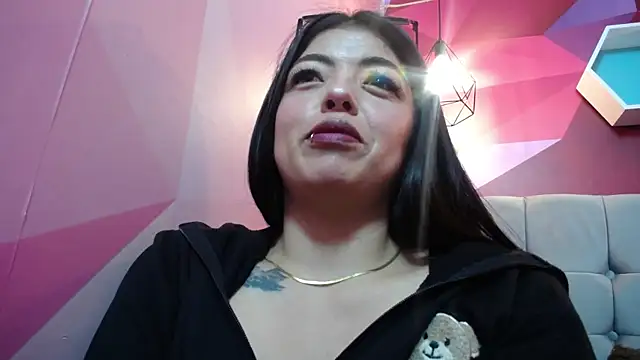 VALENTINA PURPLE online show from 07-28-26, 01:32