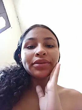 Lia Foz online show from 07-21-26, 02:30