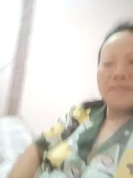 Queenie9z online show from 07-19-26, 02:21