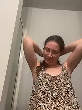 Snapshot of GoddessAhlana888 chatting on 07-27-26, 05:25 GoddessAhlana888 online show from 07-27-26, 05:25