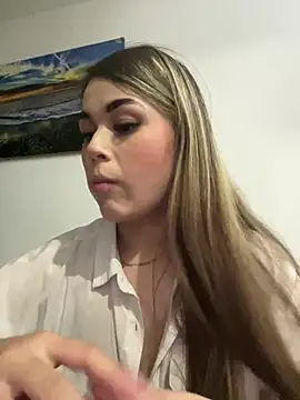 Vane Lee online show from 07-23-26, 03:37