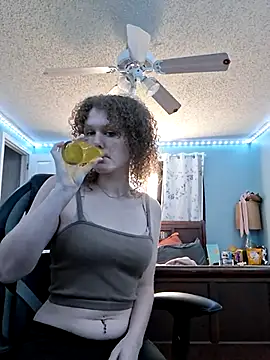 MaddieBoo1 online show from 07-24-26, 05:00