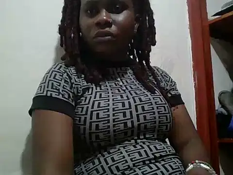 Snapshot of yummyychocolate_ chatting on 07-27-26, 12:45 yummyychocolate online show from 07-27-26, 12:45