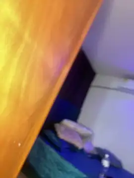 riri brunnete online show from 10-07-25, 04:53