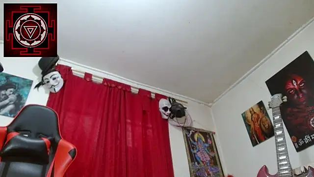 Amanda Valeska online show from 04-19-26, 06:10