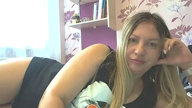 AmandaSexyHotAss20 online show from 07-25-26, 09:40