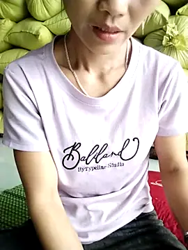 Jade hi online show from 07-29-26, 12:09