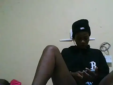 spankie pussy online show from 07-26-26, 04:53
